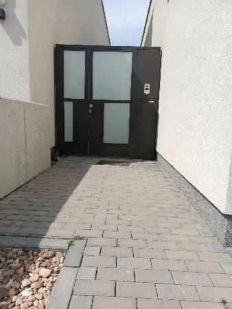 Moderni Pokoj S Parkovanim Zdarma Brno Bagian luar foto