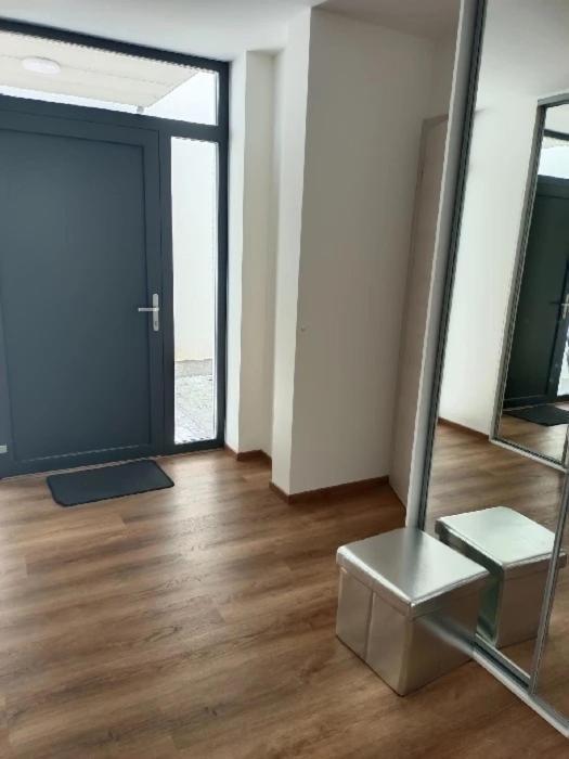 Moderni Pokoj S Parkovanim Zdarma Brno Bagian luar foto
